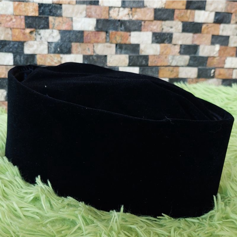 Peci Kopyah Hitam - Hitam Pilih Ukuran d Keterangan